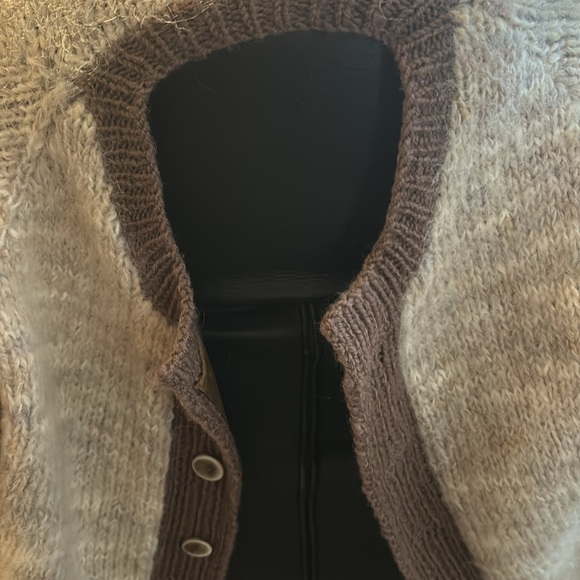 Mo Hair and Wool  sweater! Hand knit by Jack Charney! - Picture 8 of 9